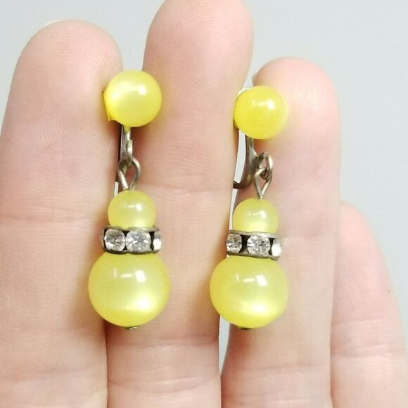 Vintage Bright Yellow Moonglow Dangle Clip On Earrings, Rhinestone, Estate - Picture 1 of 6